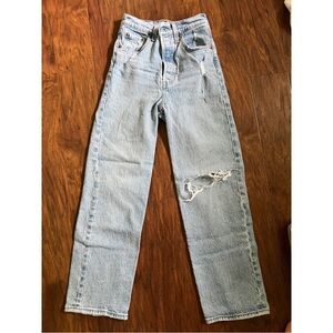 Levi’s Jeans
Waist 24”
Ribcage Straight Ankle

No flaws.
